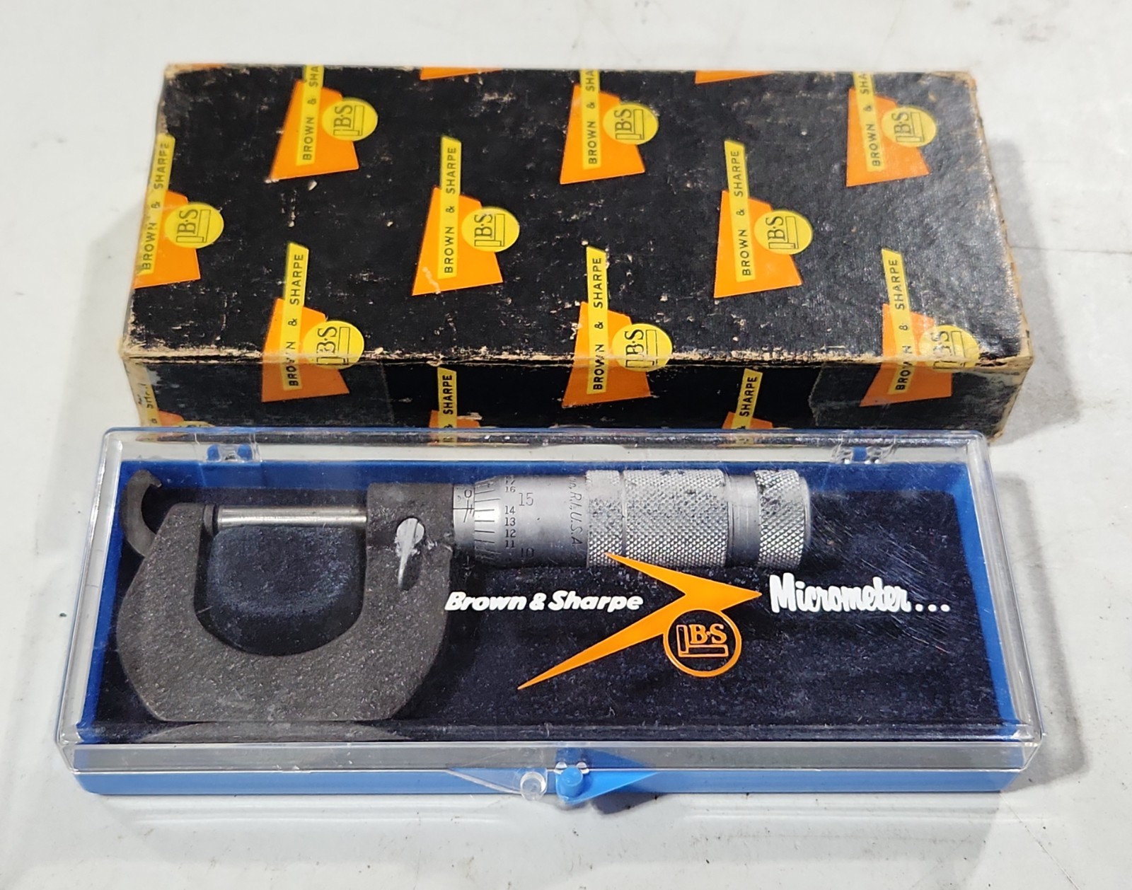 BROWN & SHARPE NO. 3 MICROMETER SLANT LINE 599-3 w/ Original Case & Original Box
