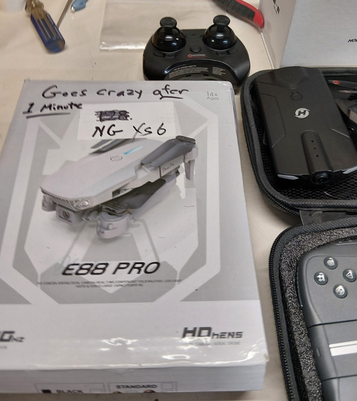 Remote Controlled Drone Aerial Photography HD Quadcopter E88 PRO Small aircraft
