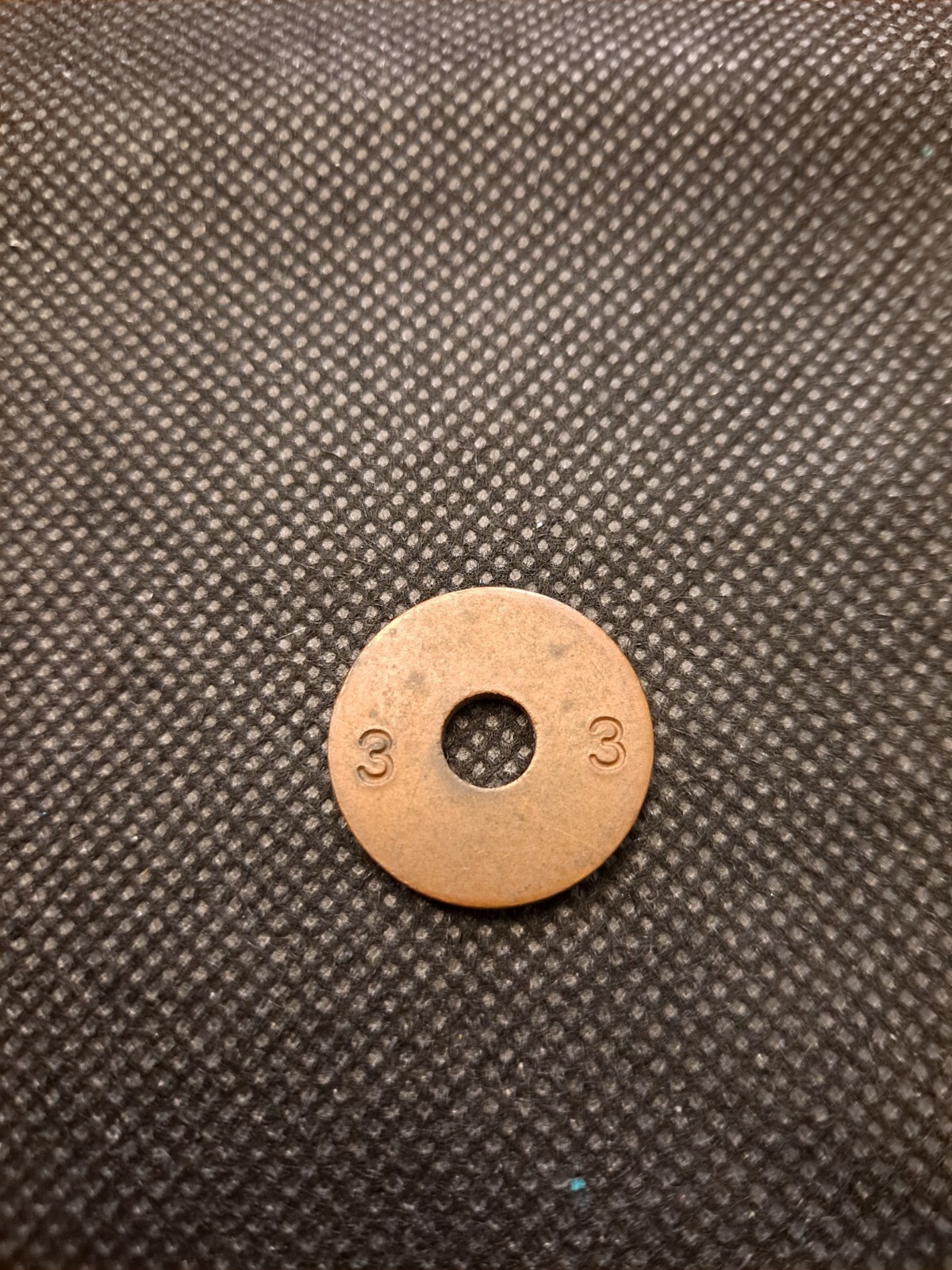 3 3 TOKEN! e3337UXX