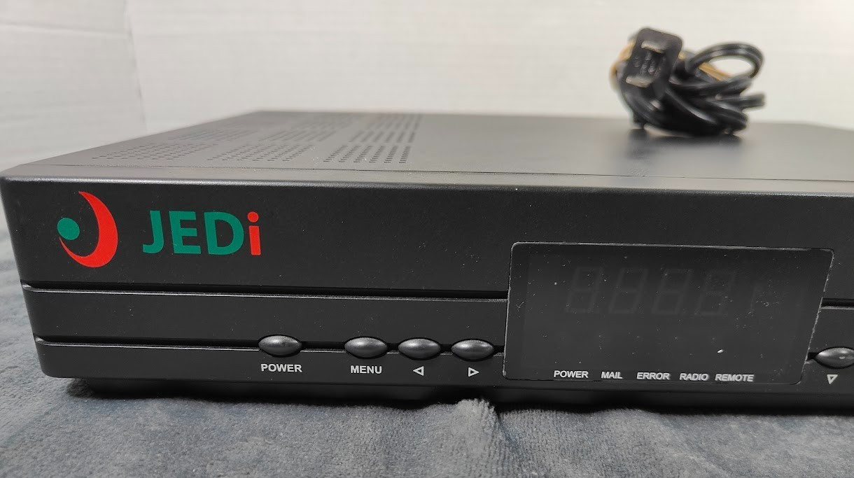 Jedi Advanced Digital Broadcast Decoder ABS-8776 S-VHS TV
