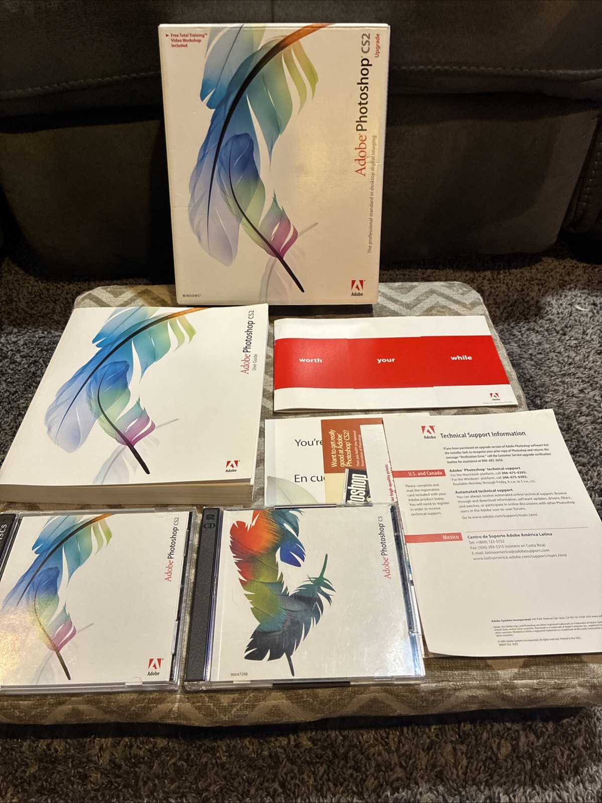 ADOBE PHOTOSHOP CS2 UPGRADE SOFTWARE CLEAN & COMPLETE in BOX