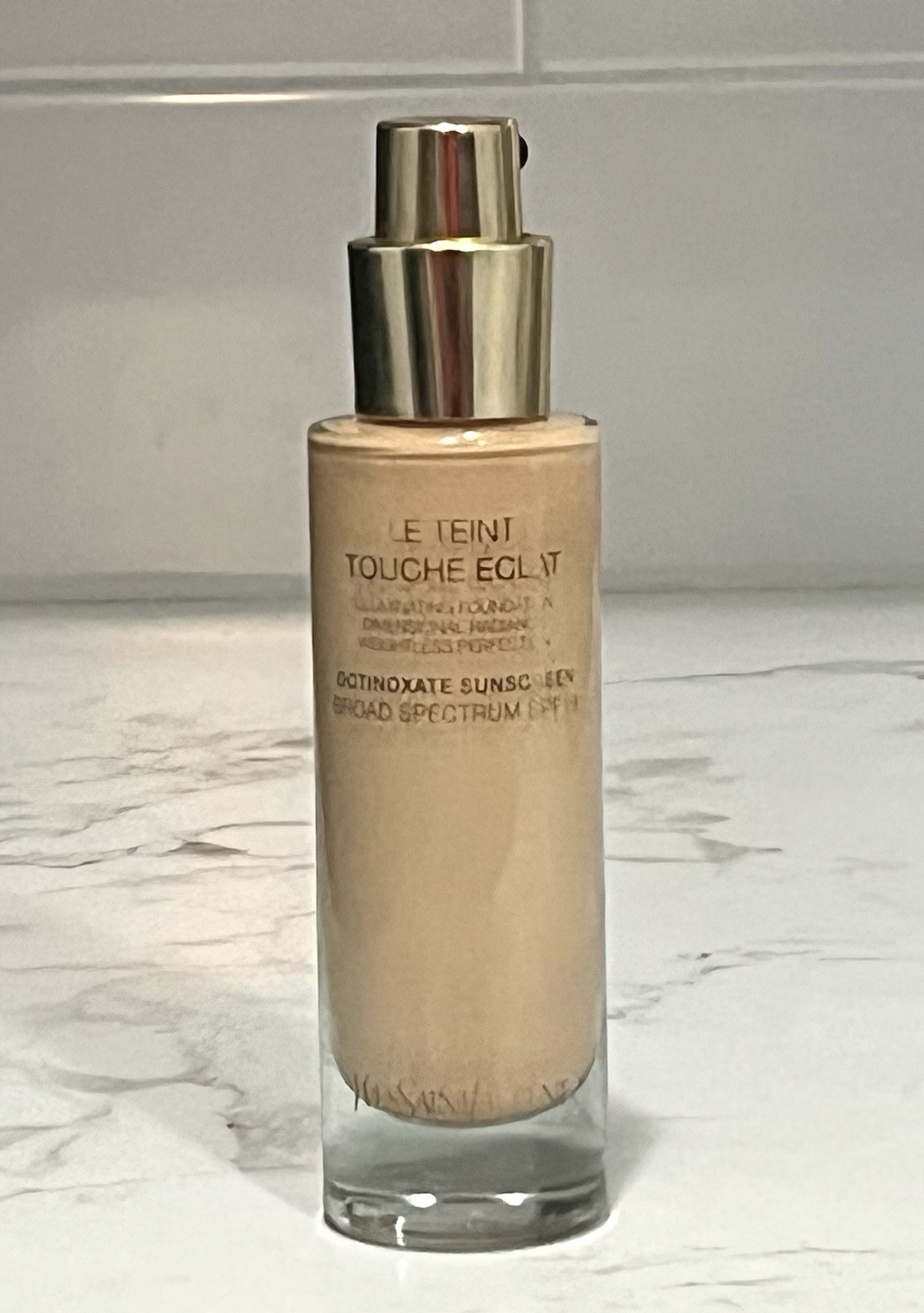 Yves Saint Laurent YSL illuminating foundation BD25 - SPF 19