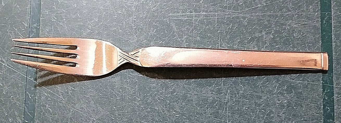 Oneida Simplicity Stainless Dinner Fork 8" long