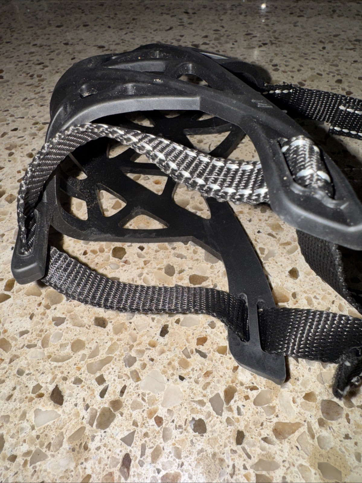 Black Silicone Dog Basket Muzzle Soft Breathable Muzzle for Dogs Medium-Large