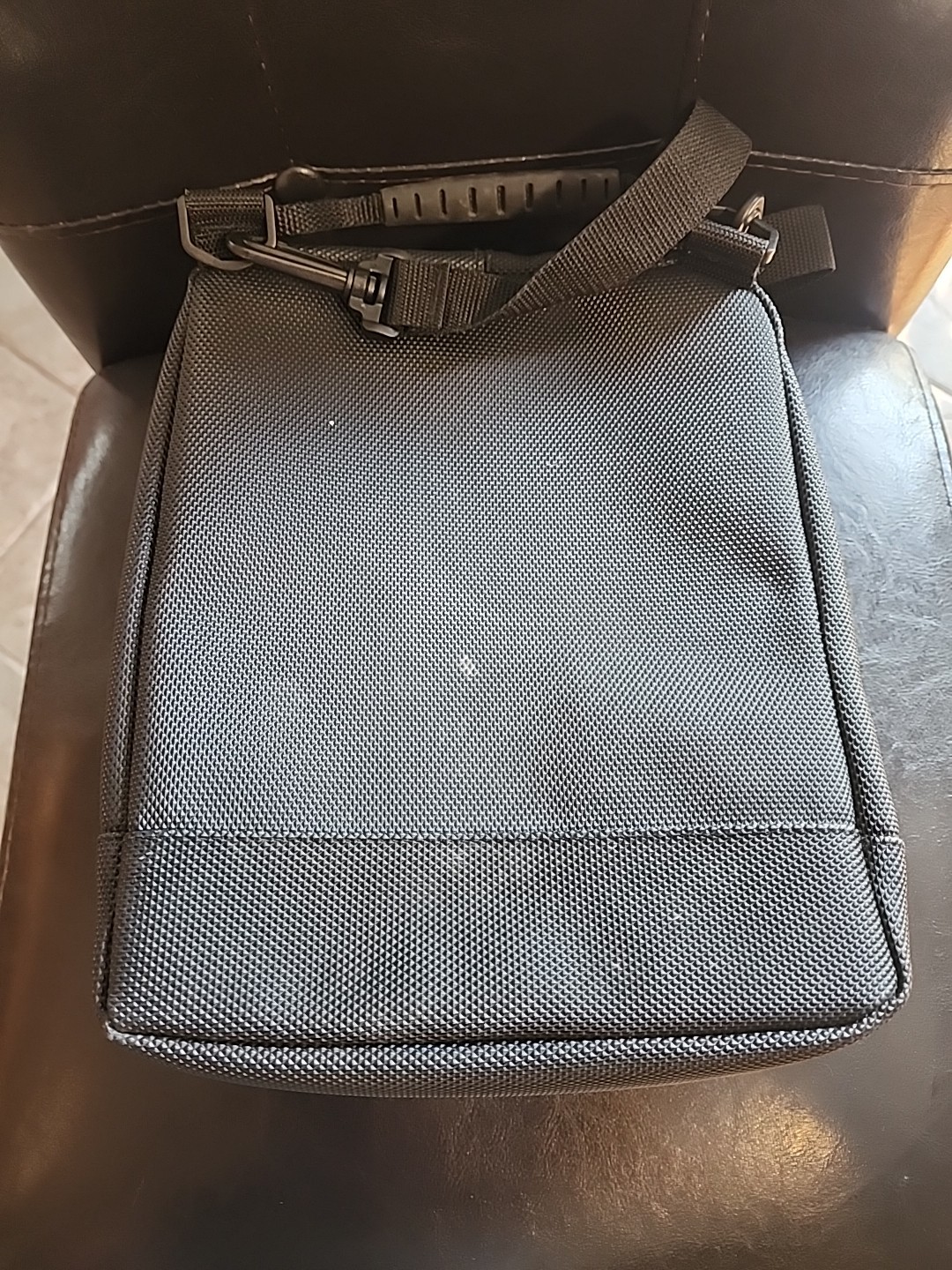 OEM Nintendo Gameboy Advance Carry Case Satchel