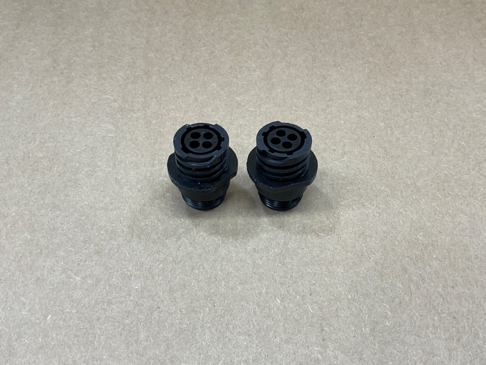 Lot Of 2 TE CONNECTIVITY 206430-2 Circular Power Connectors 4 Pos #26D3*IAC