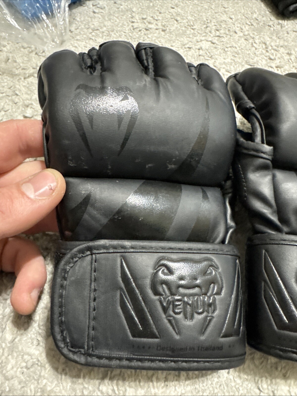 Venum Challenger MMA Training Gloves - Matte/Black