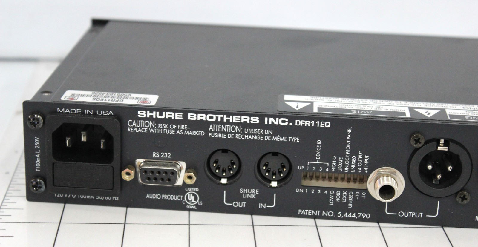 Shure DFR11EQ5, Digital EQ Feedback Reducer Limiter