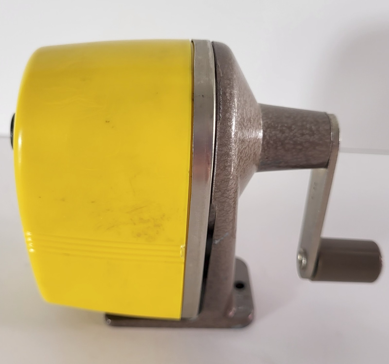 Vintage Berol pencil Sharpener Yellow Works! 1950