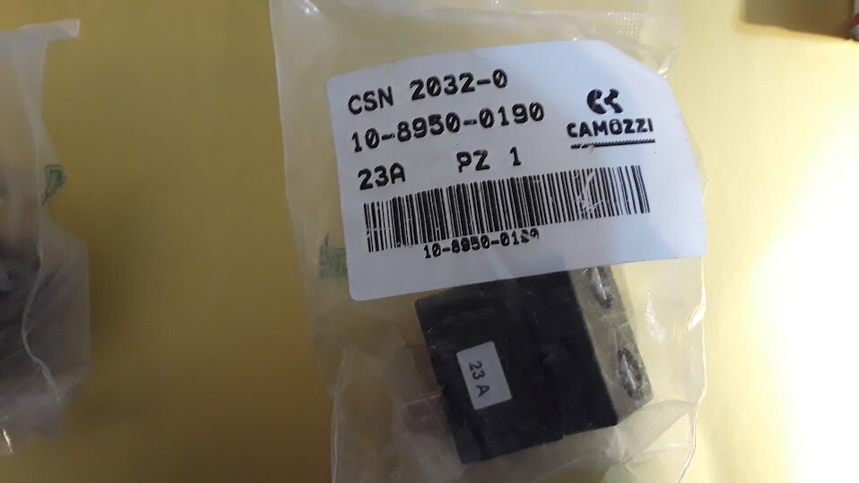 CAMOZZI CSN 2032-0 / CSN20320 (BRAND NEW) CSN-2032-0