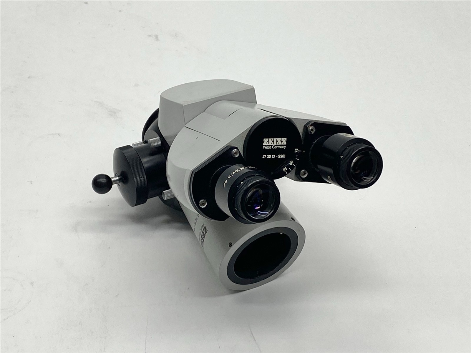 Carl Zeiss 47 30 13 9901 Binocular Microscope Head w/ 2*Eyepiece + Phototube