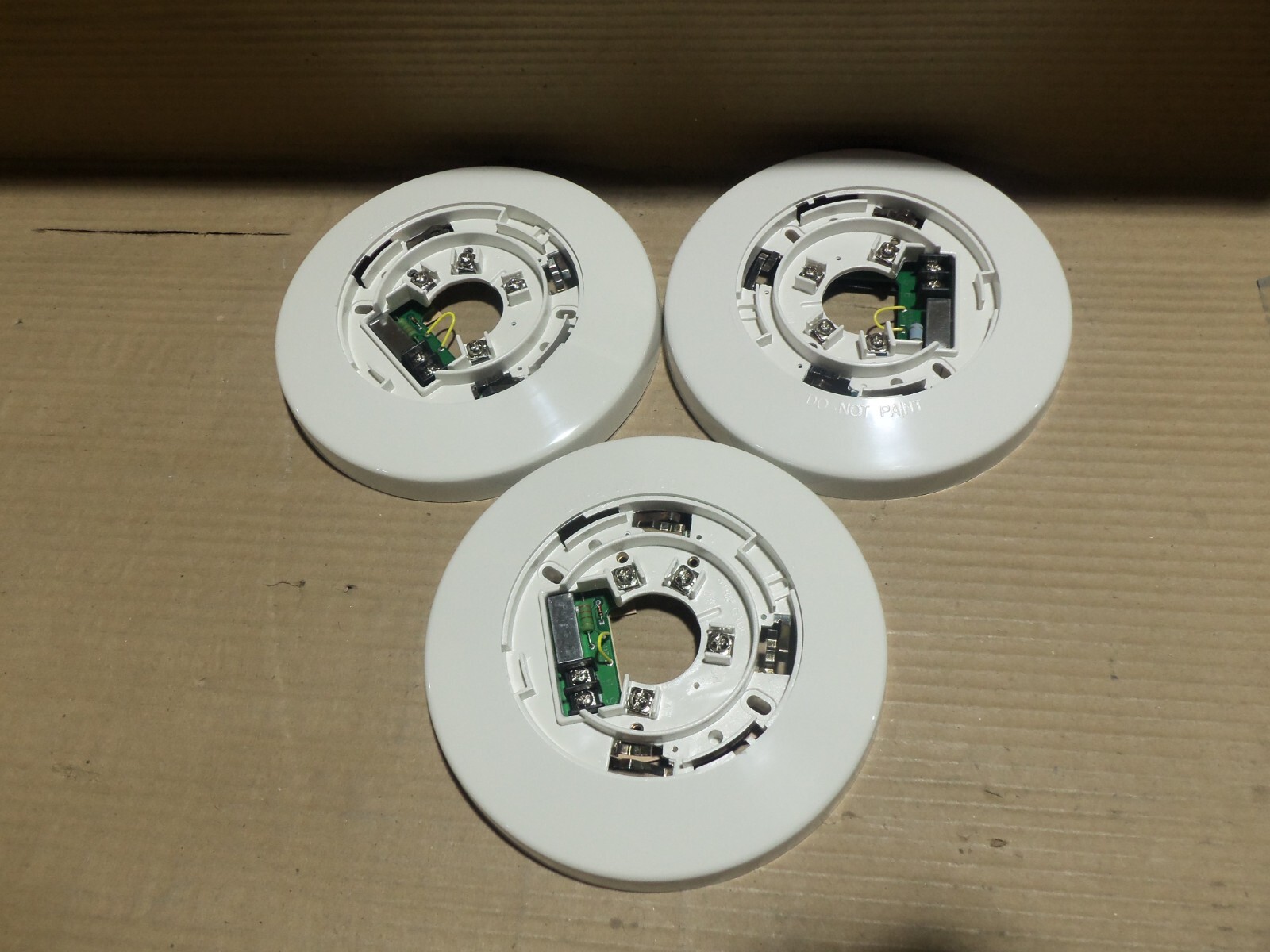 New Lot of 3 Bosch D292 Smoke Detector Base White 6 Inch 4 Wire