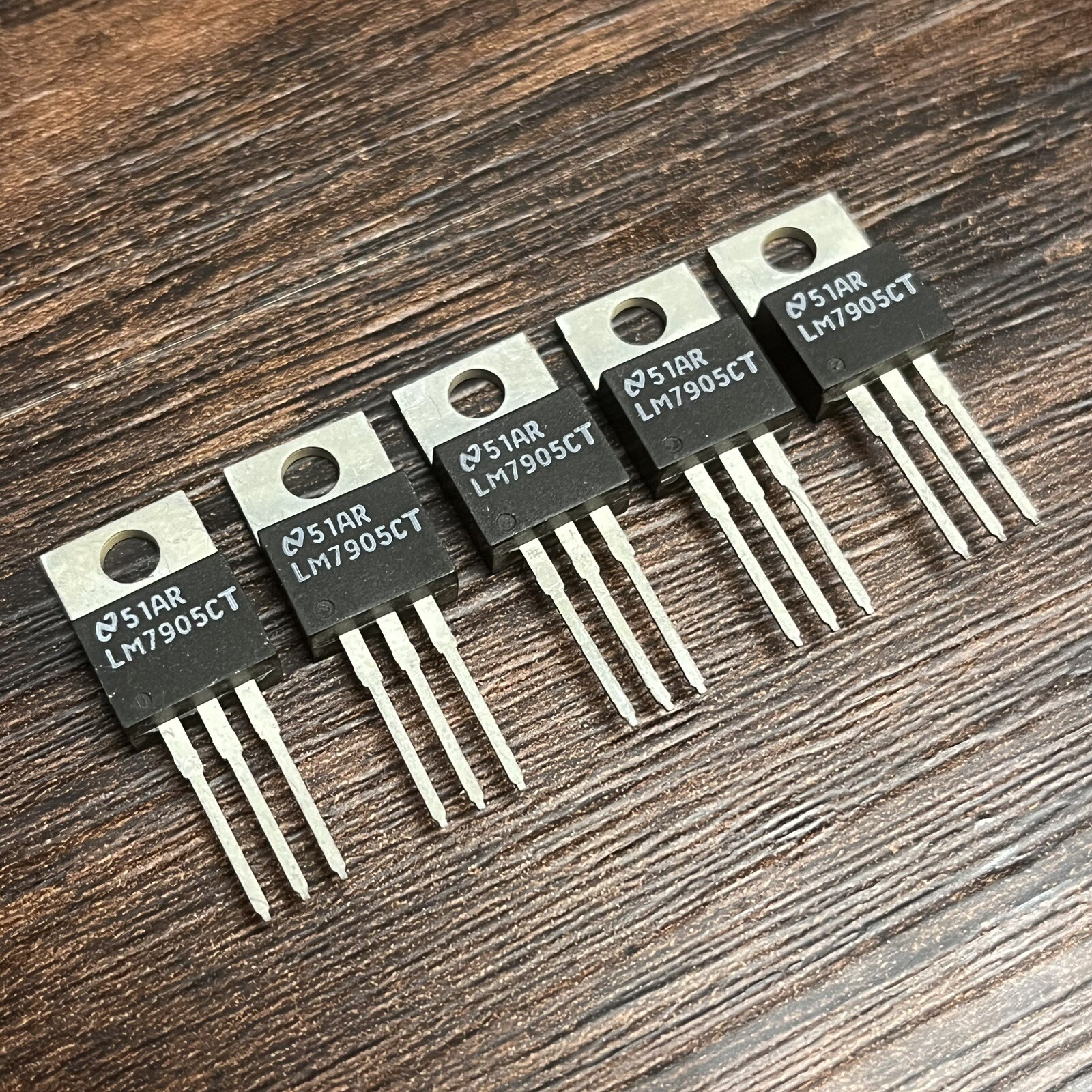 5 X LM7905CT LM7905 7905 -5V Brand New National Semiconductor Genuine Parts NOS