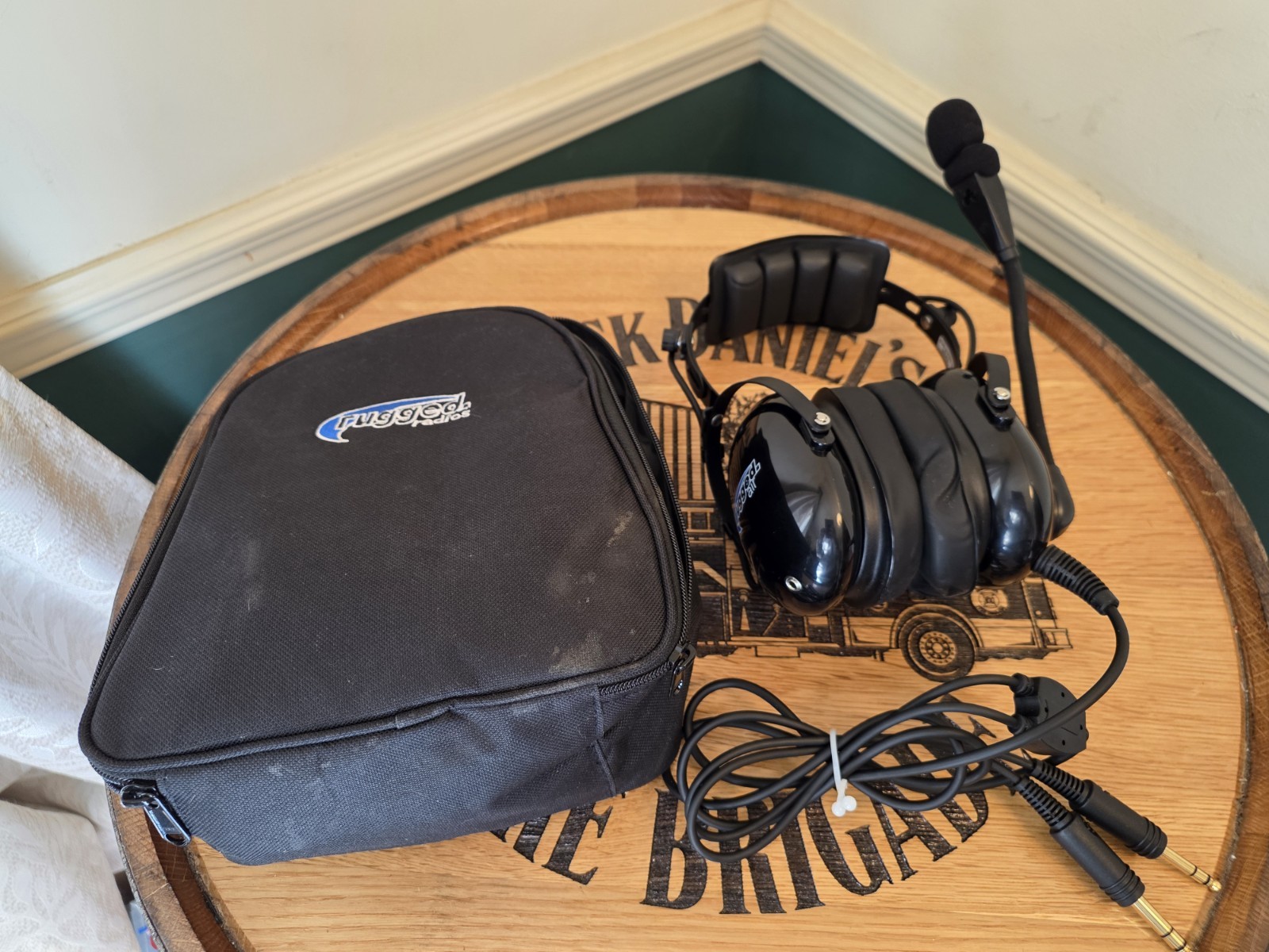 Rugged Air RA200 General Aviation Student Pilot Headset Music Input A20 GA Plug