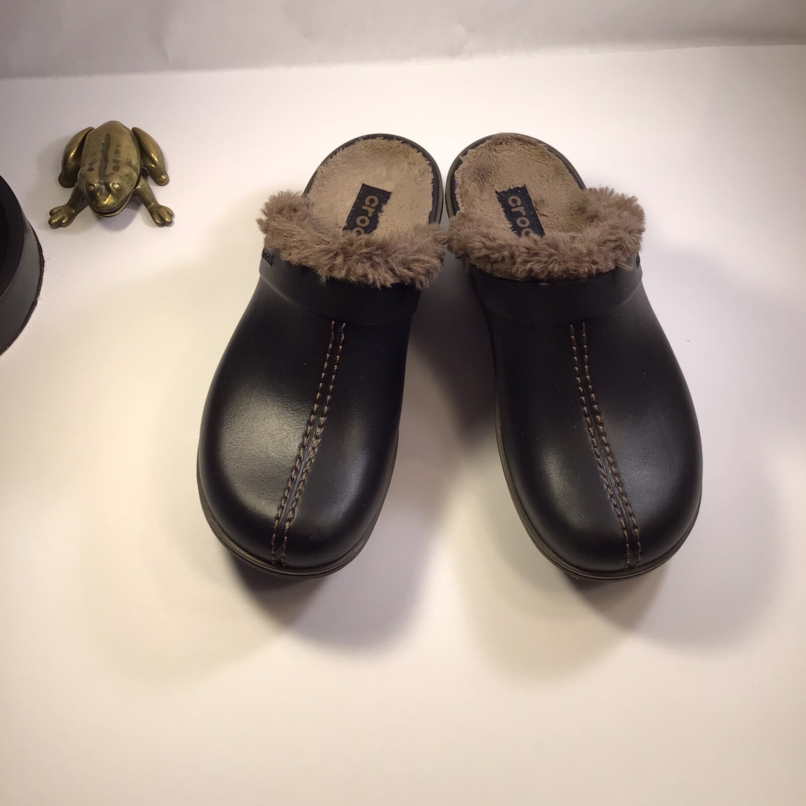 crocs womens slip on size 7