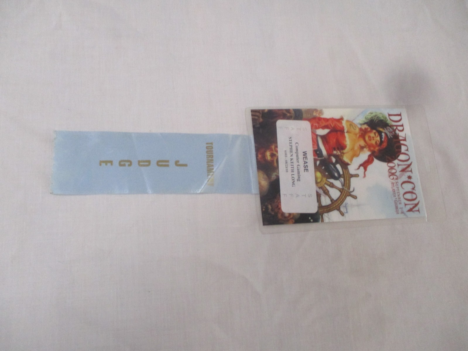 2006 DRAGON CON TOURNAMENT JUDGE BADGE AND RIBBON