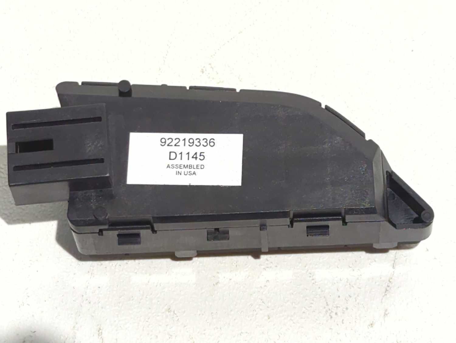 New OEM genuine GM Audio Volume Bluetooth Switch 2010-2011 Camaro 92219336 wheel