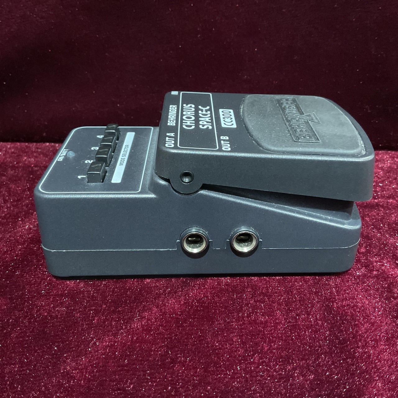 Behringer Cc300