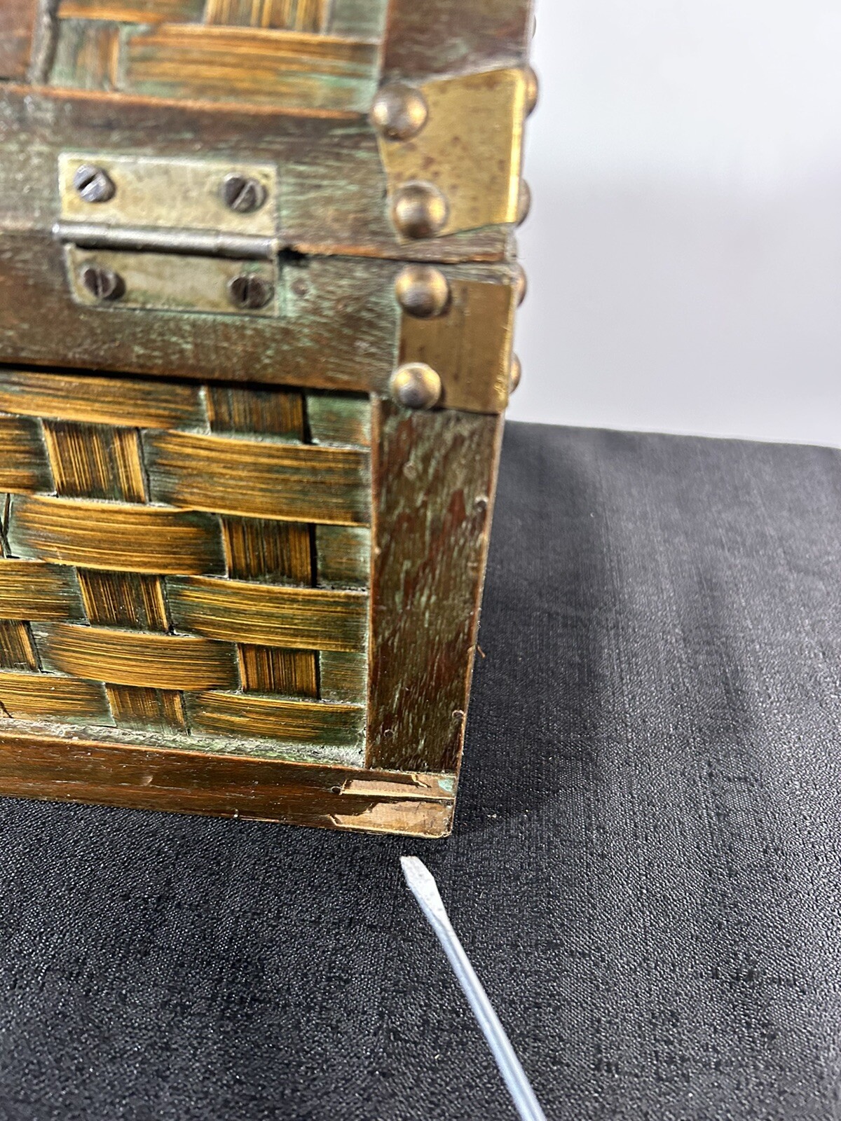 Decorative Chest - Storage Box Large With a leather handle