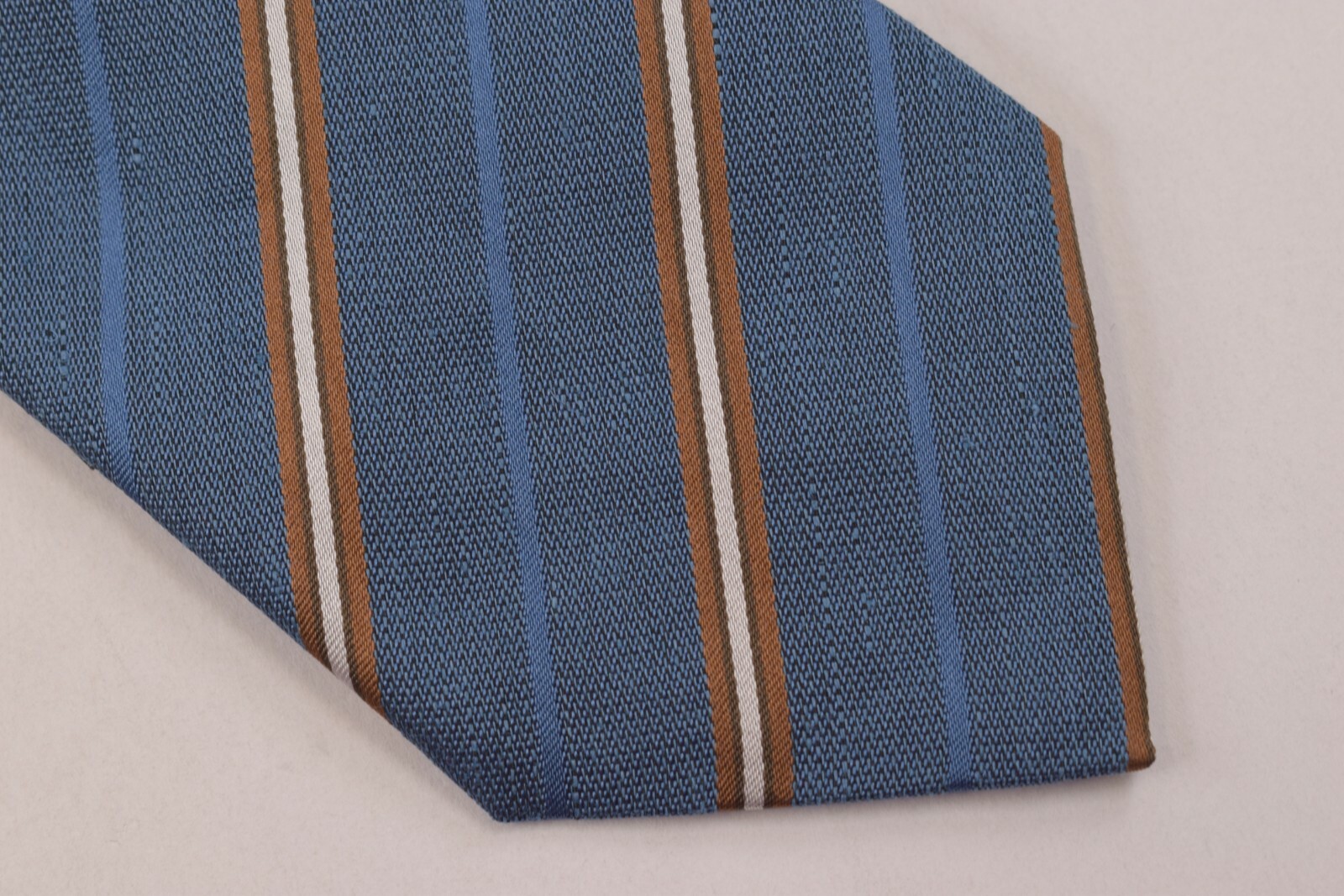NWT Brioni Neck Tie Blue Striped Hand Made in Italy Silk Linen Luxury New