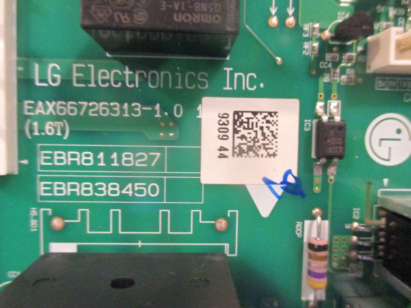 1 OEM LG Refrigerator Control Board EBR30299309