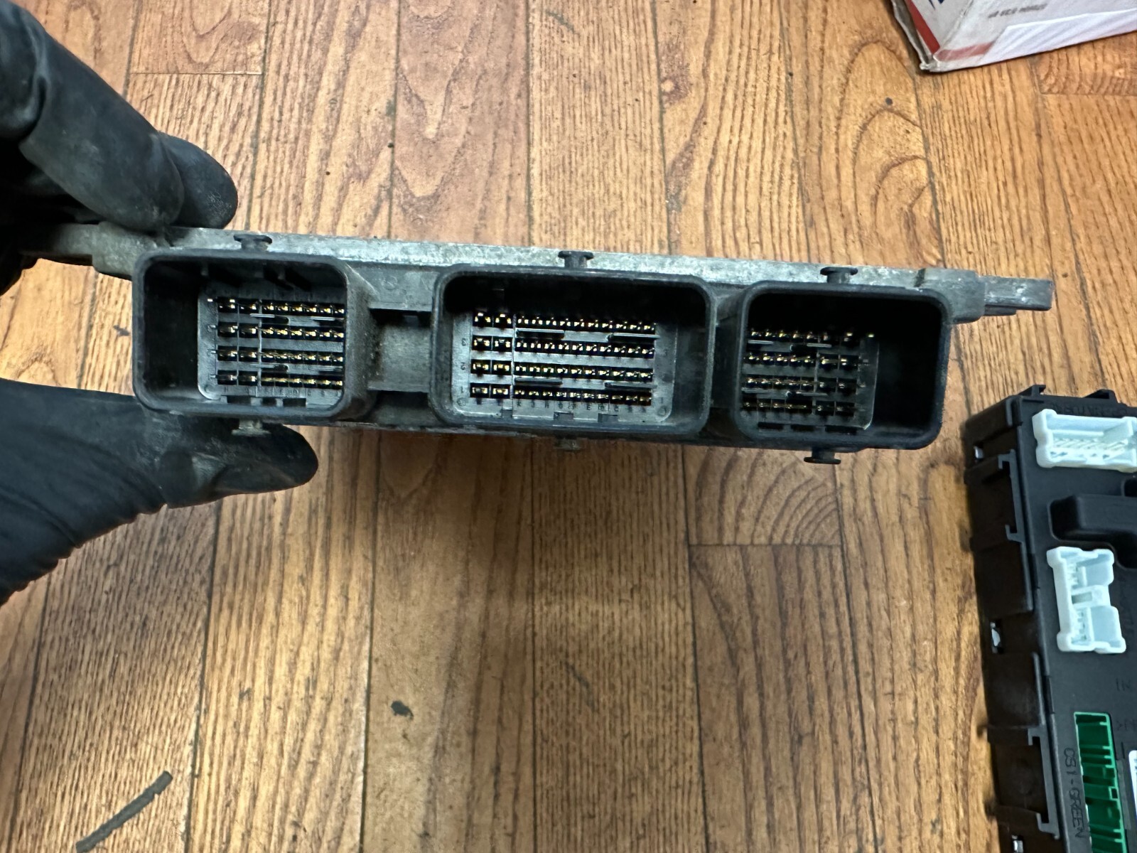 2010 NISSAN MAXIMA OEM BCM ECM Engine Computer Ignition Reader Push Start FOB