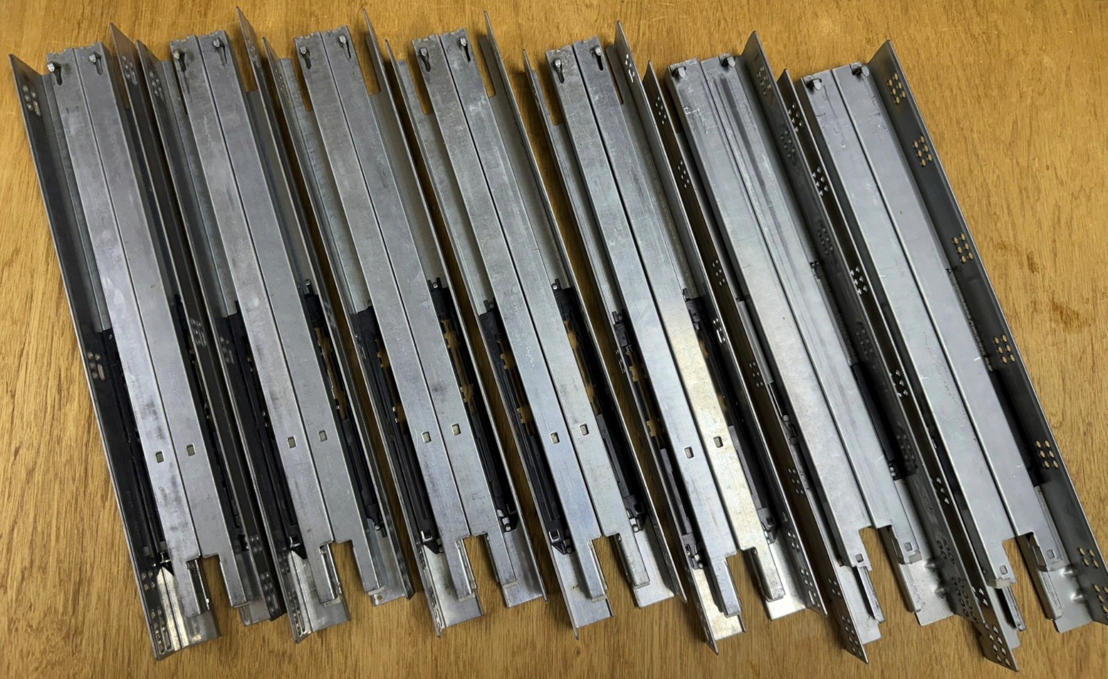 o'o'o . 7 PAIR .. BLUM .. 21 inch Under-Mount DRAWER SLIDES