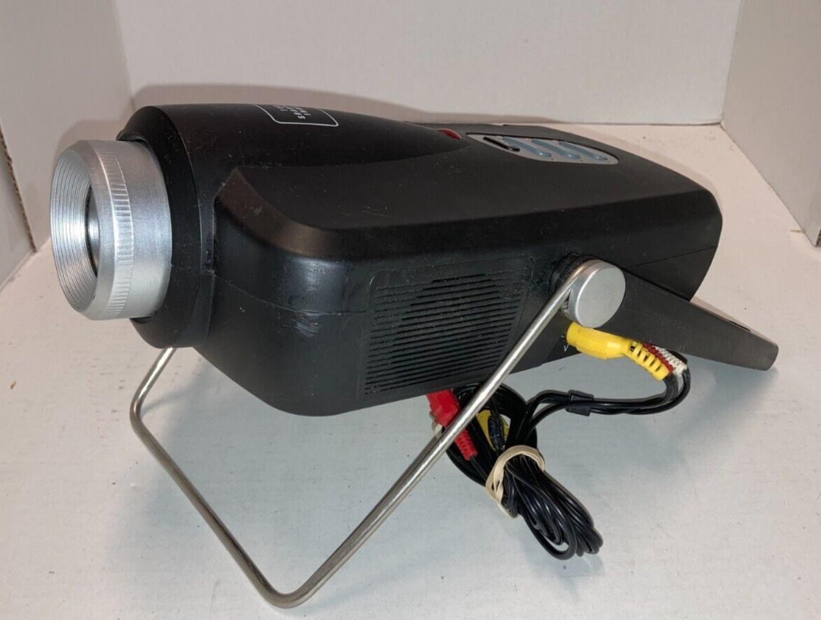 Sharper Image EC-PJ10 LCD Projector (Used, Needs new lightbulb)