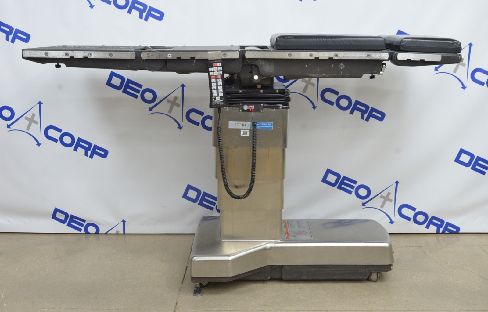 Steris Amsco 3085 SP Surgical Table W/ Hand Remote
