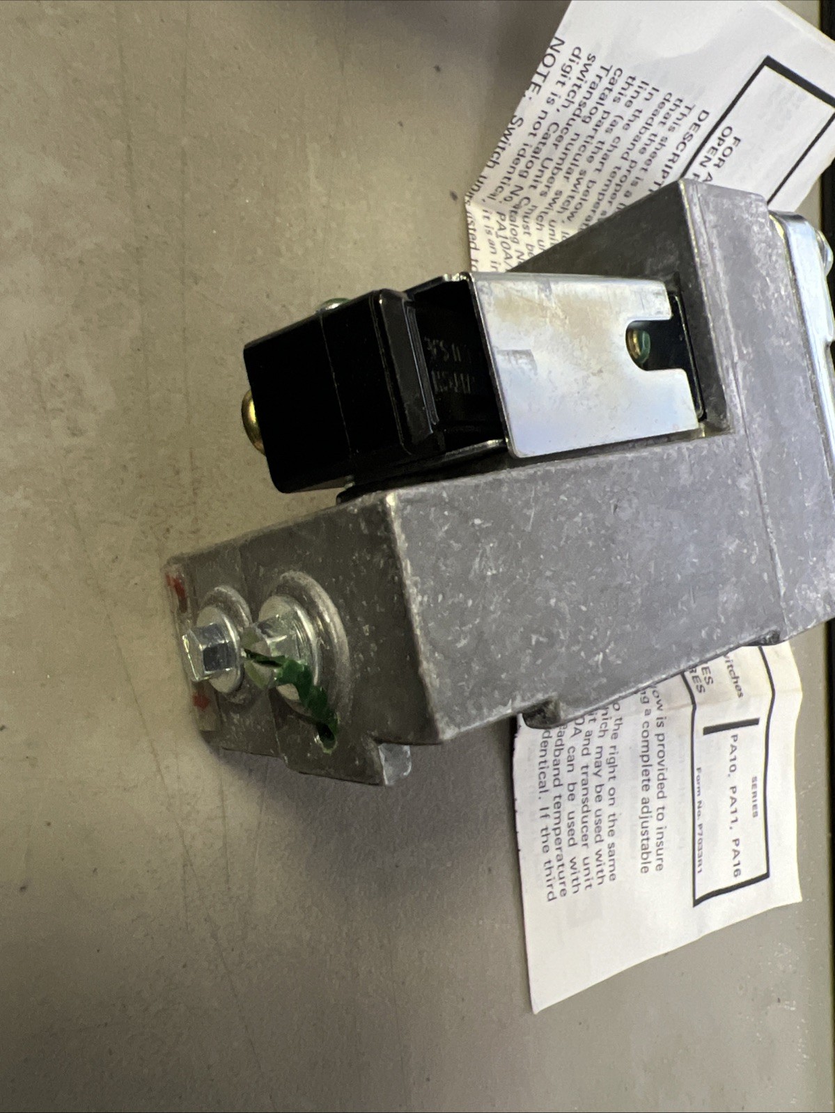 Asco PZ19B379 Tri-Point Pressure Switch