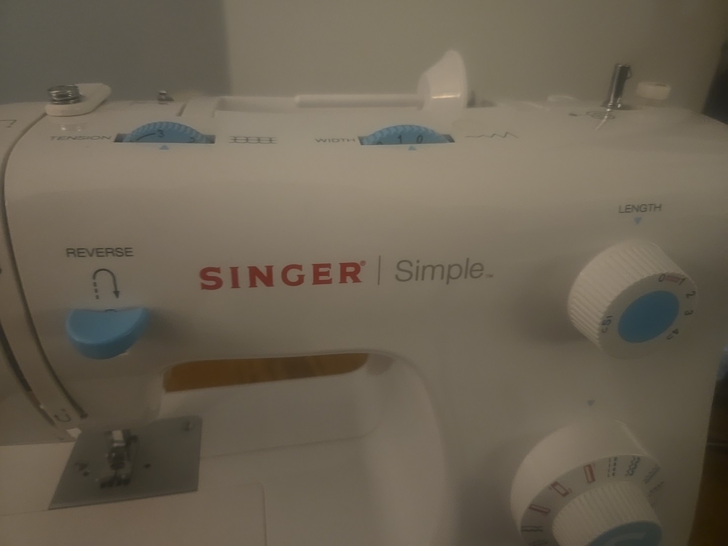 SINGER Simple 2263 Sewing Machine W/ Pedal ***TESTED+WORKS/GREAT CONDITION***
