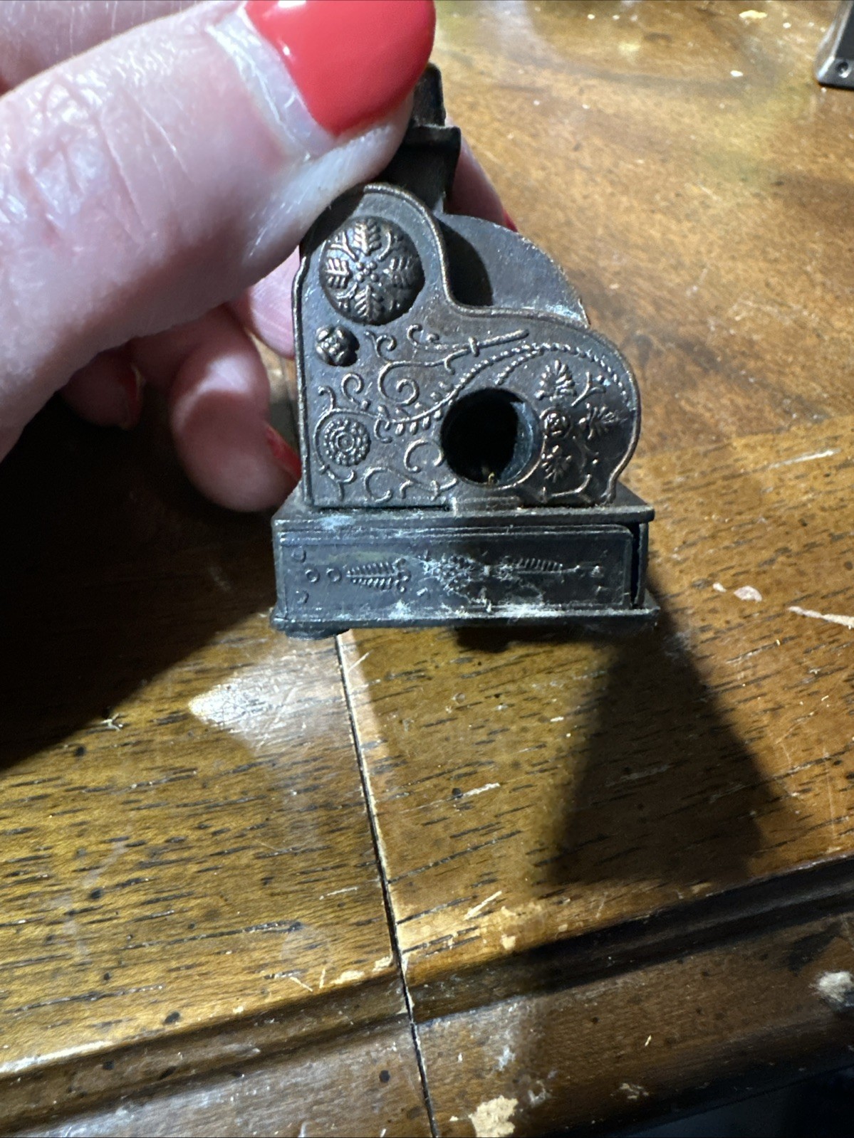 Cast Metal Cash Register Pencil Sharpener mini