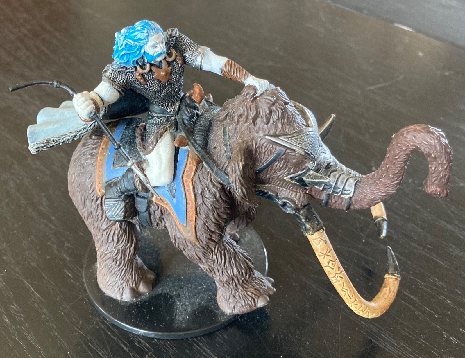 Tundra Scout #57 x2 and Cloud Giant #62, D&D miniatures