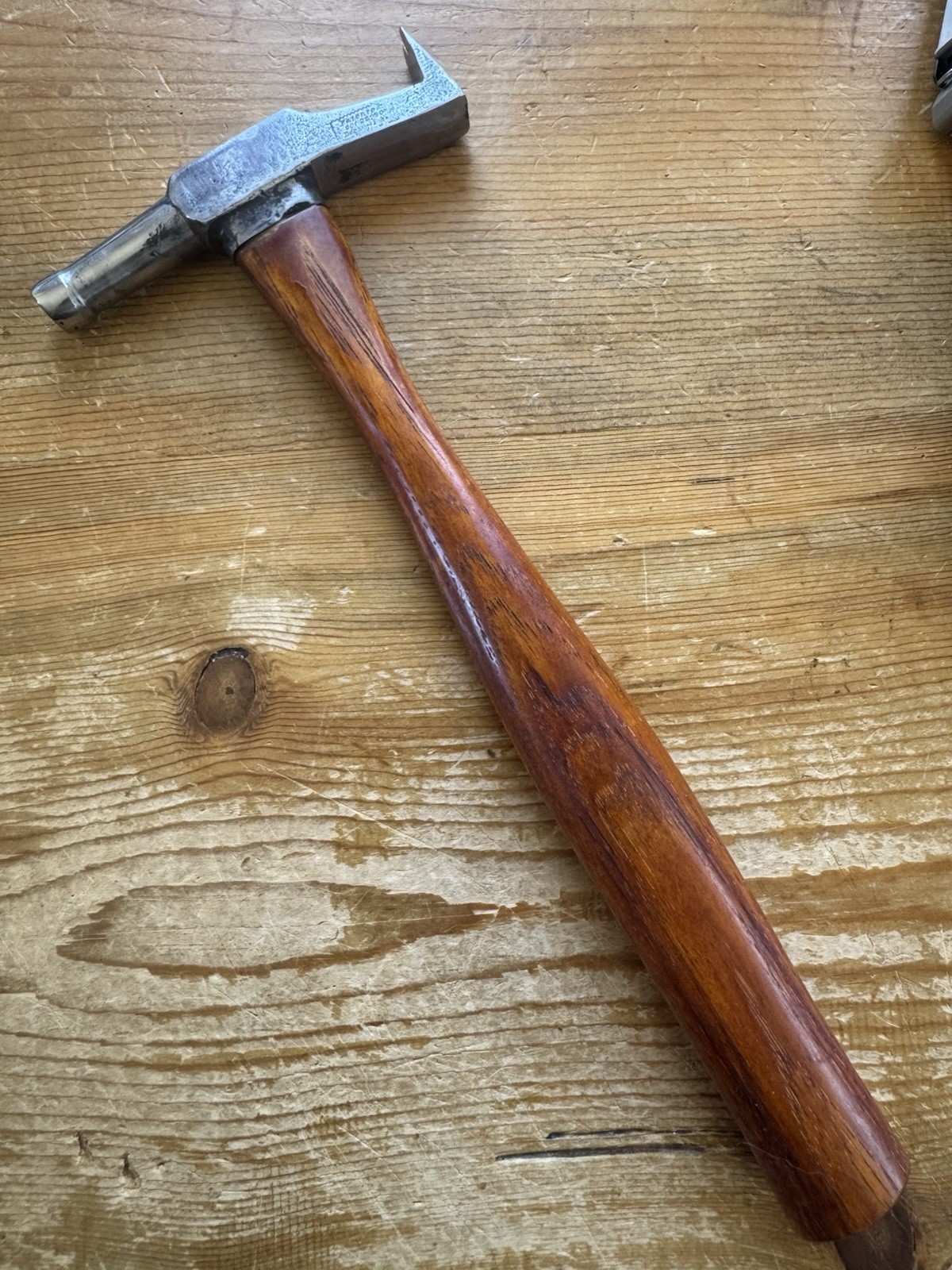 Antq Hammer w/ Reverse Claw Hammer Unique Eye