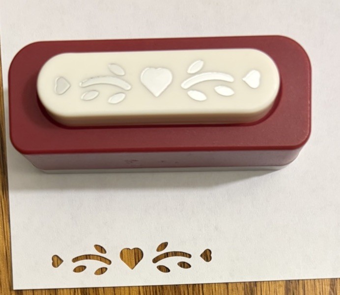 Emagination Hearts Scallops Leaves Edge Border Paper Punch Scrapbooking Craft