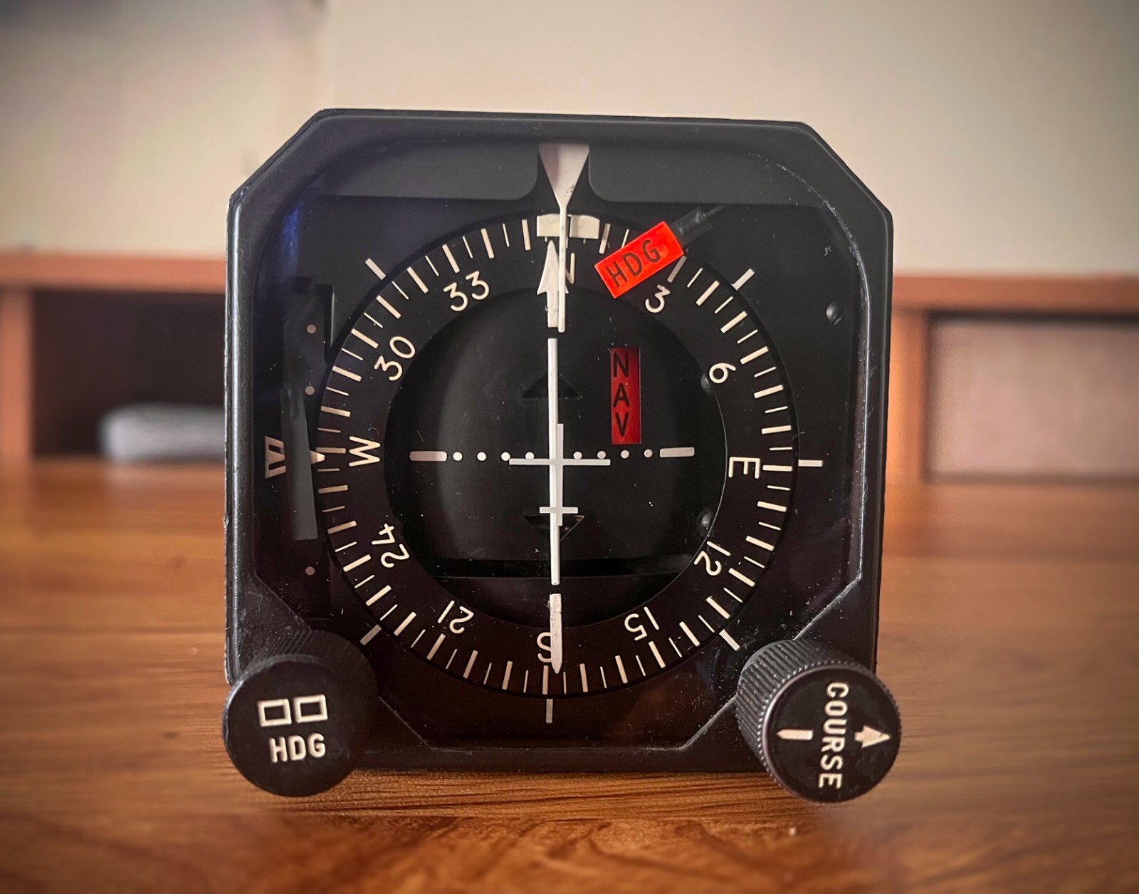 COLLINS COURSE INDICATOR PN: 522-2638-00 Model HSI 331A-3G (Aircraft Parts)