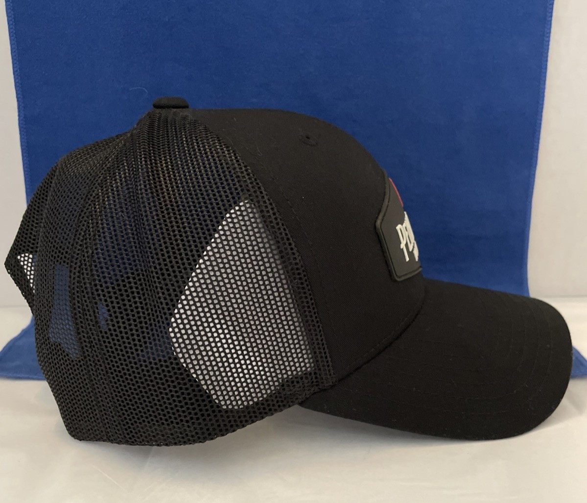 Pendleton Whiskey LET'ER BUCK Mesh Snapback Black Hat w/4" Metal Belt Buckle