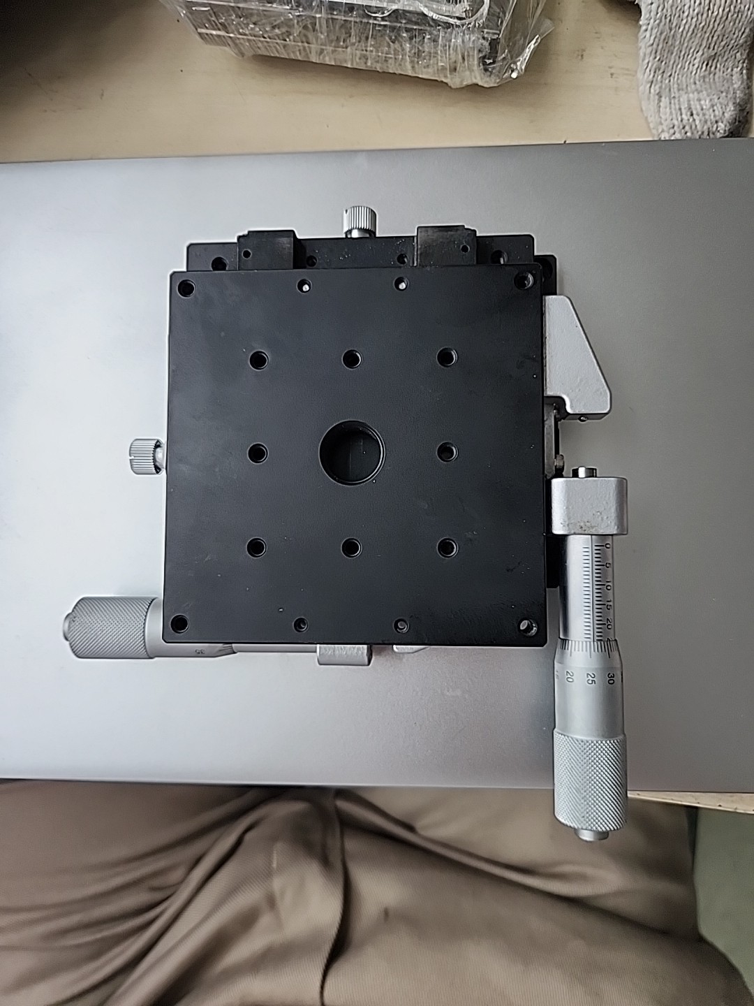 XY Linear Stage Manual Precision Linear Stage 100x100mm Sliding Table 2-Axis