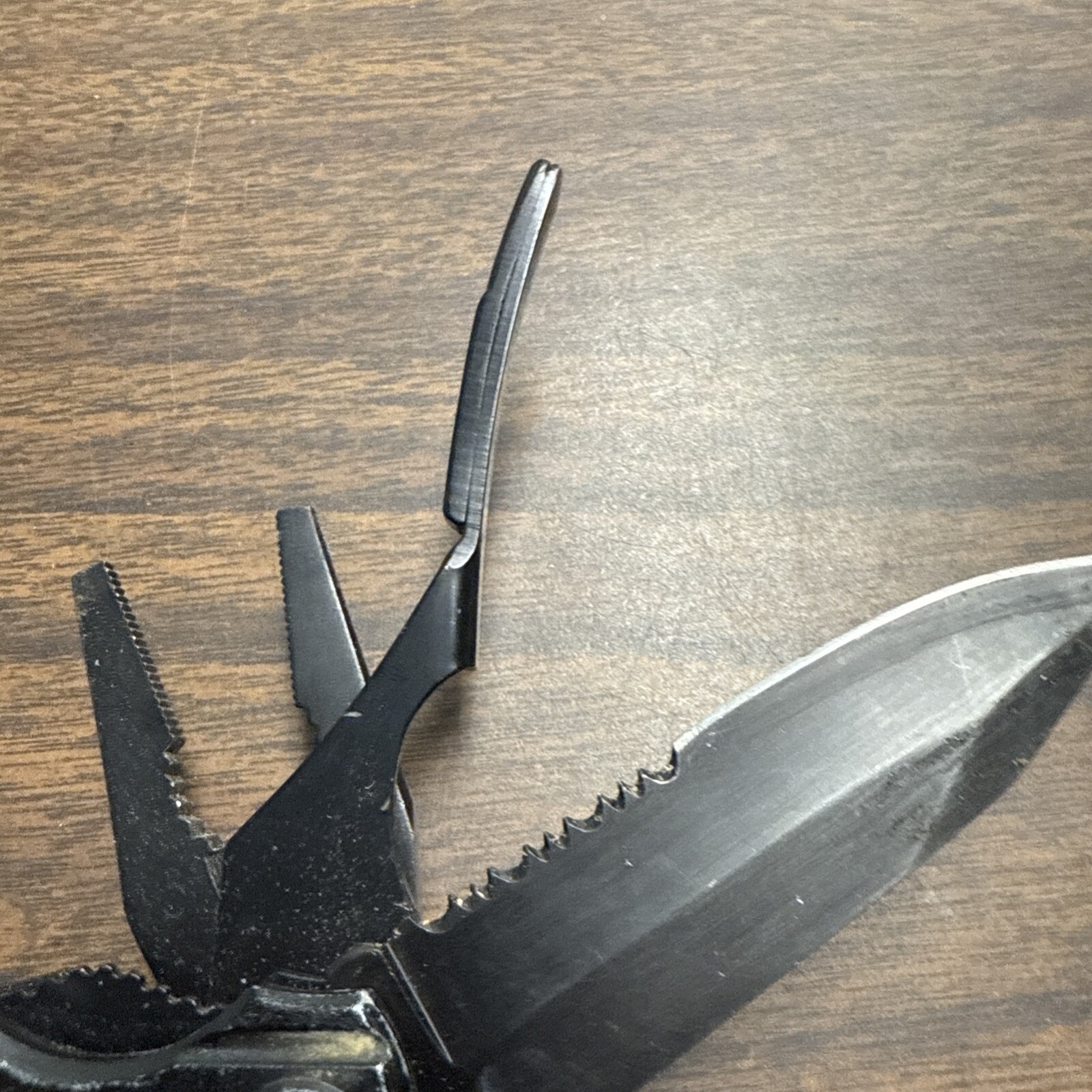 Kingmax Combination Folding Pocket Knife Multitool Black Pliers Bottle Opener