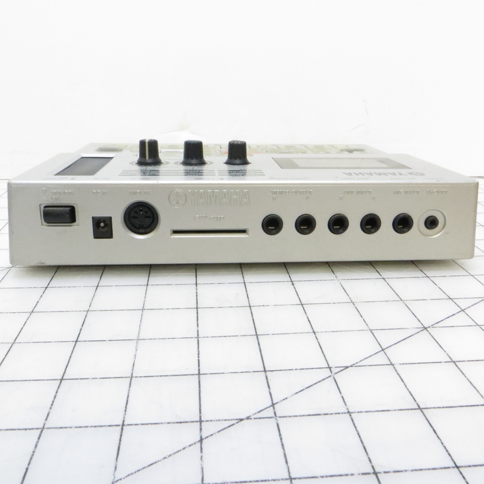 Yamaha SU200 DJ Phrase Sampler Unit