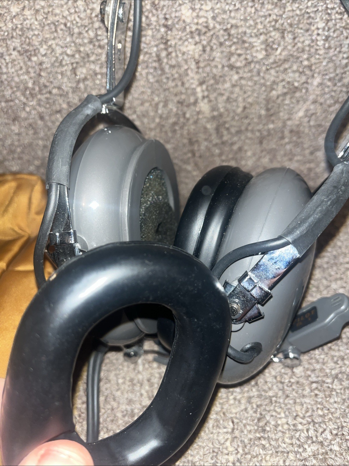 Pilot Avionics PA10-40 Aviation Headset With Bag