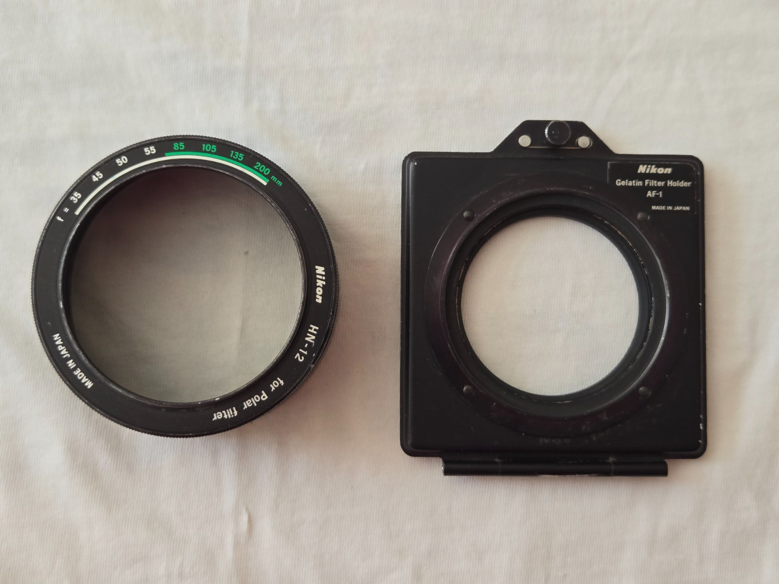 Nikon Gelatin Filter Holder AF-1 w/ Nikon HN-12 hood in User Condition