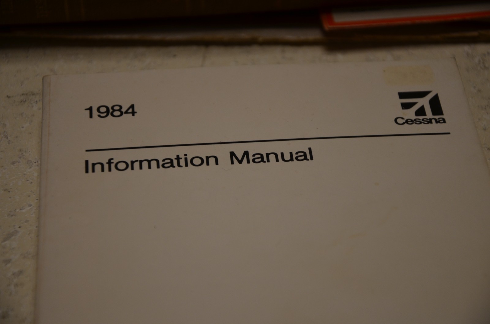 1984 Cessna Skyhawk Model 172P Information Manual
