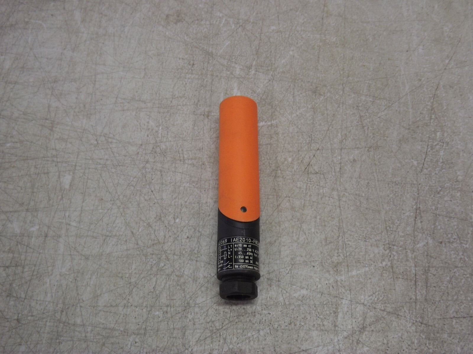 IFM IA0069 Inductive Sensor Switch 10 mm Sensing Range NO, NC, 20-250V ac dc NEW
