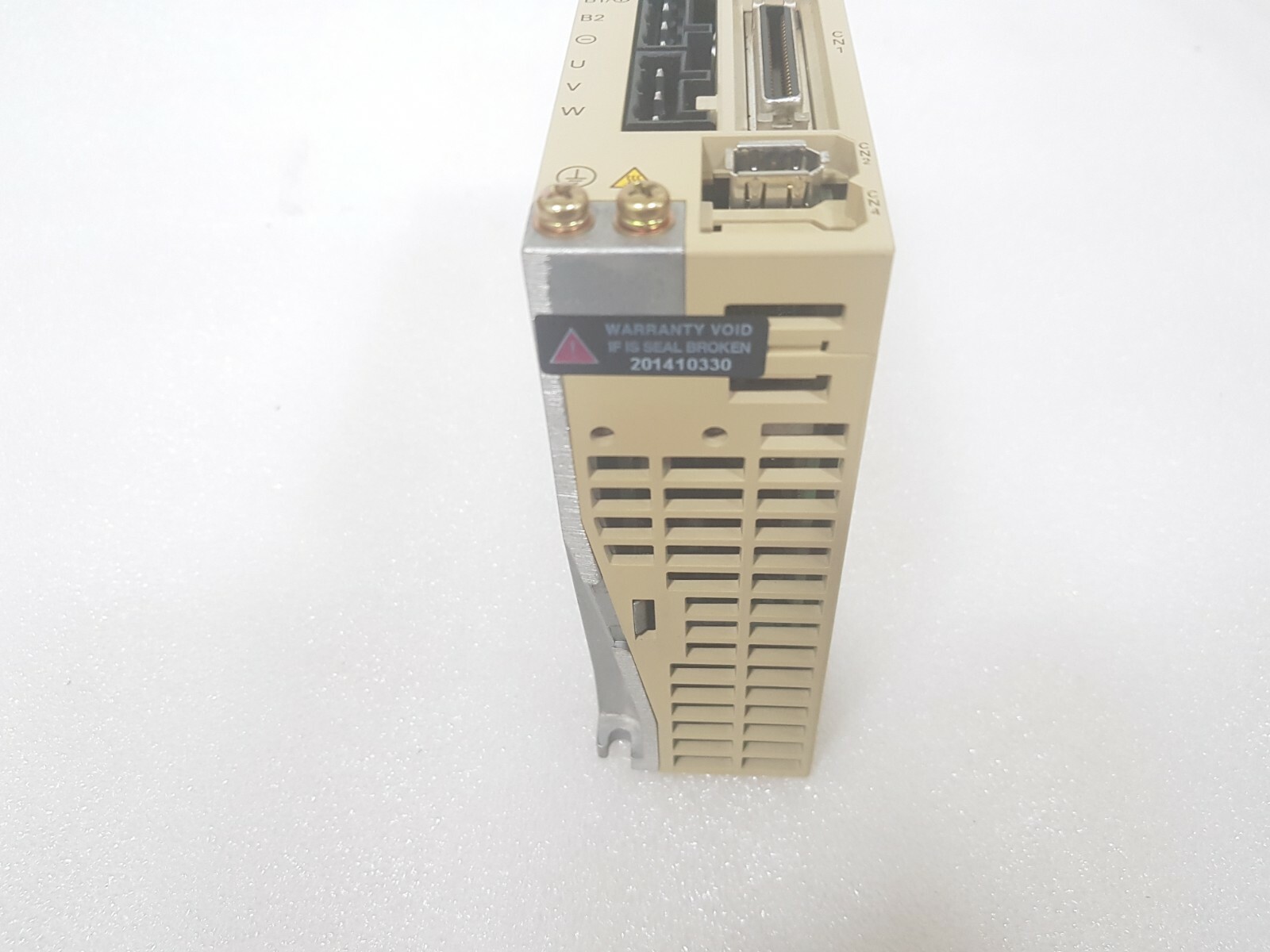 YASKAWA SERVOPACK SGDS-A5A01A TESTED WORKING FREE SHIP