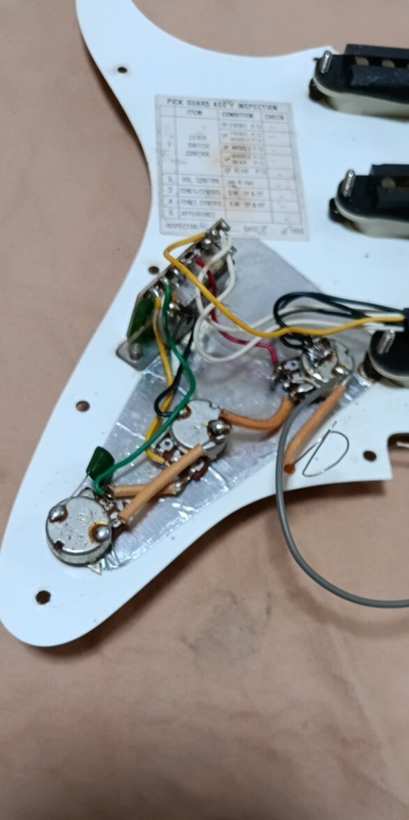 Fender Mexico assembly