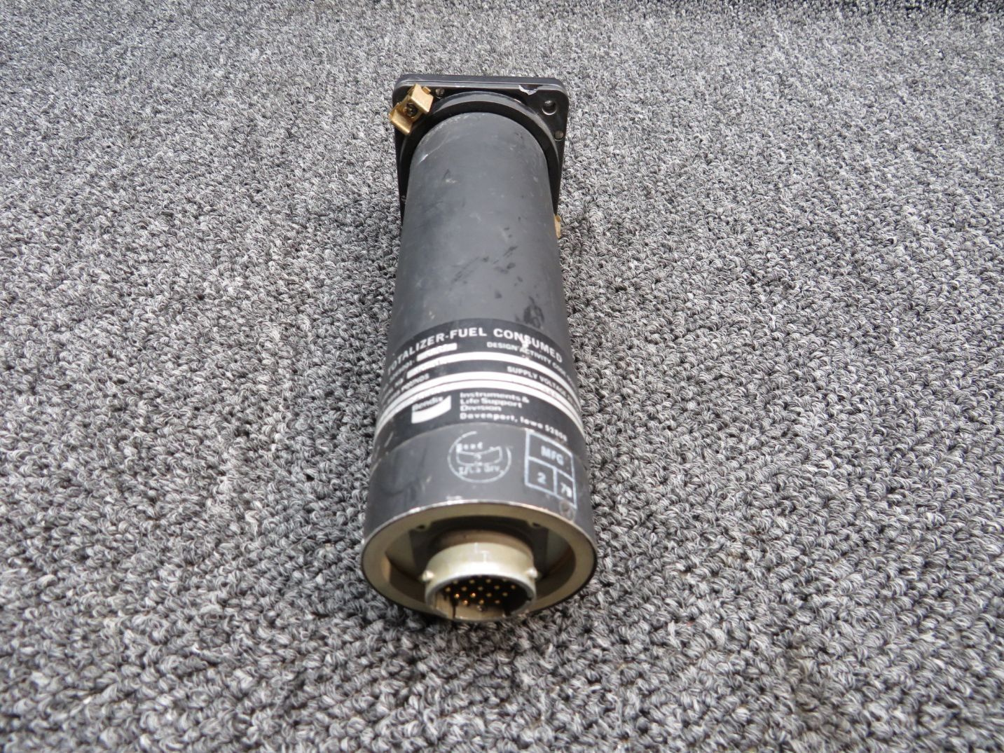 3265001-0301 Bendix Fuel Totalizer Indicator (Volts: 28)