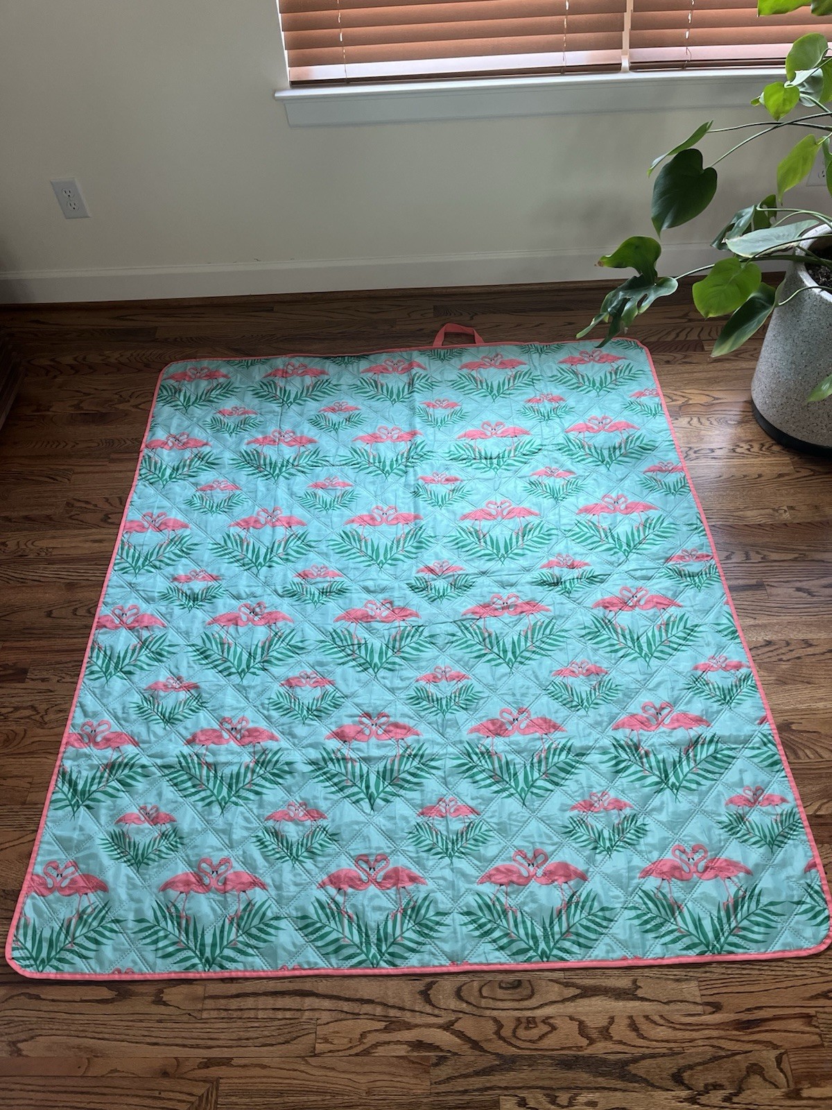 Zip Up Outdoor Packable Travel Picnic Blanket / Bleacher Cushion 70” X 60”