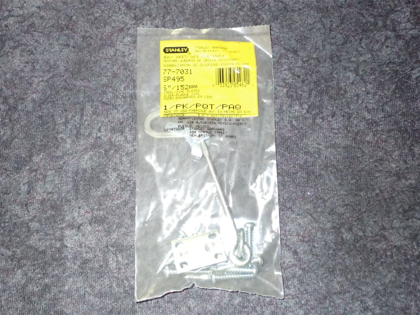 New STANLEY HEAVY SAFETY GATE HOOK STAPLE STEEL-ZINC PLATED 77-7031 (BN339)