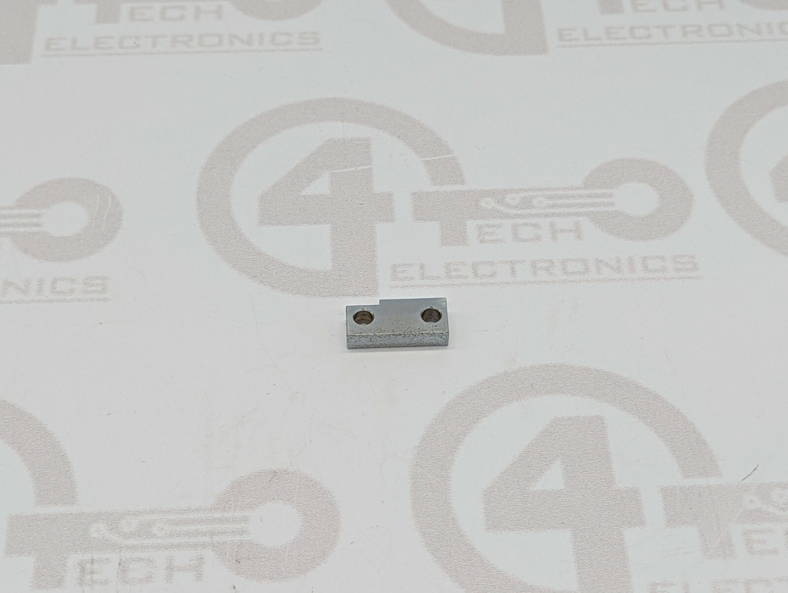 Universal Instruments Cap 12460000